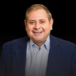 Alberto Yepez headshot