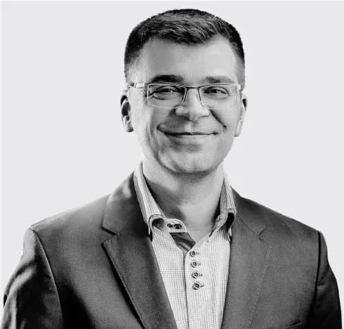 Tomislav Pericin headshot